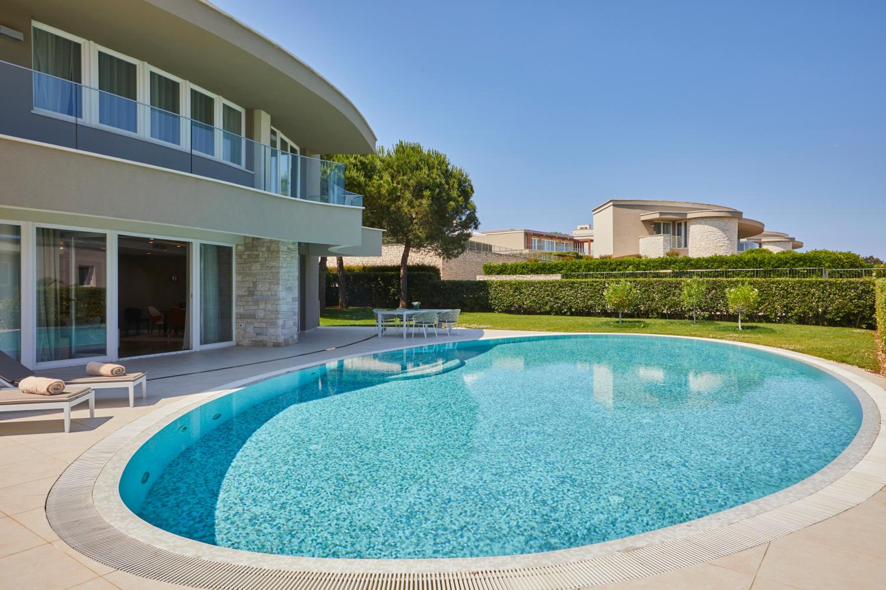 Grand Villas Adriatic situated within luxury golf & spa resort Hotel Adriatic view 4