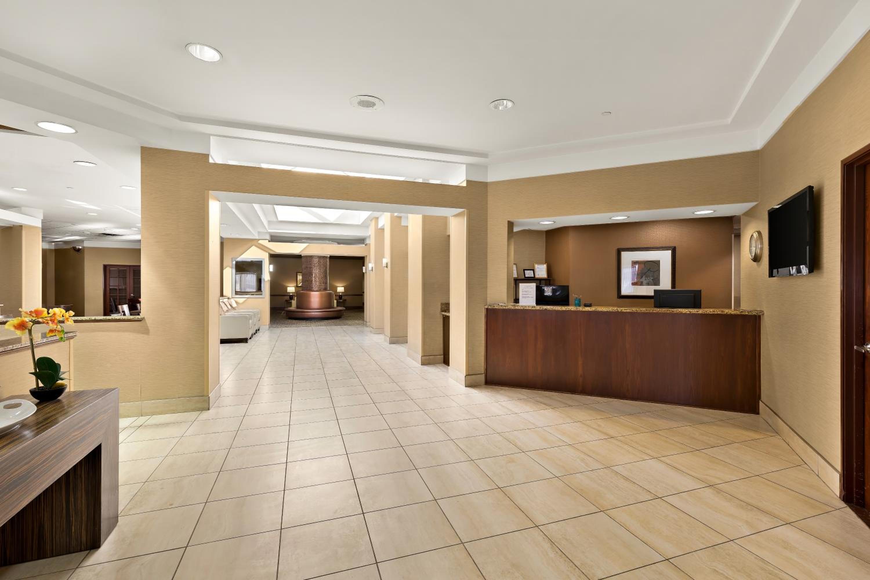Holiday Inn Cleveland Airport West by IHG
