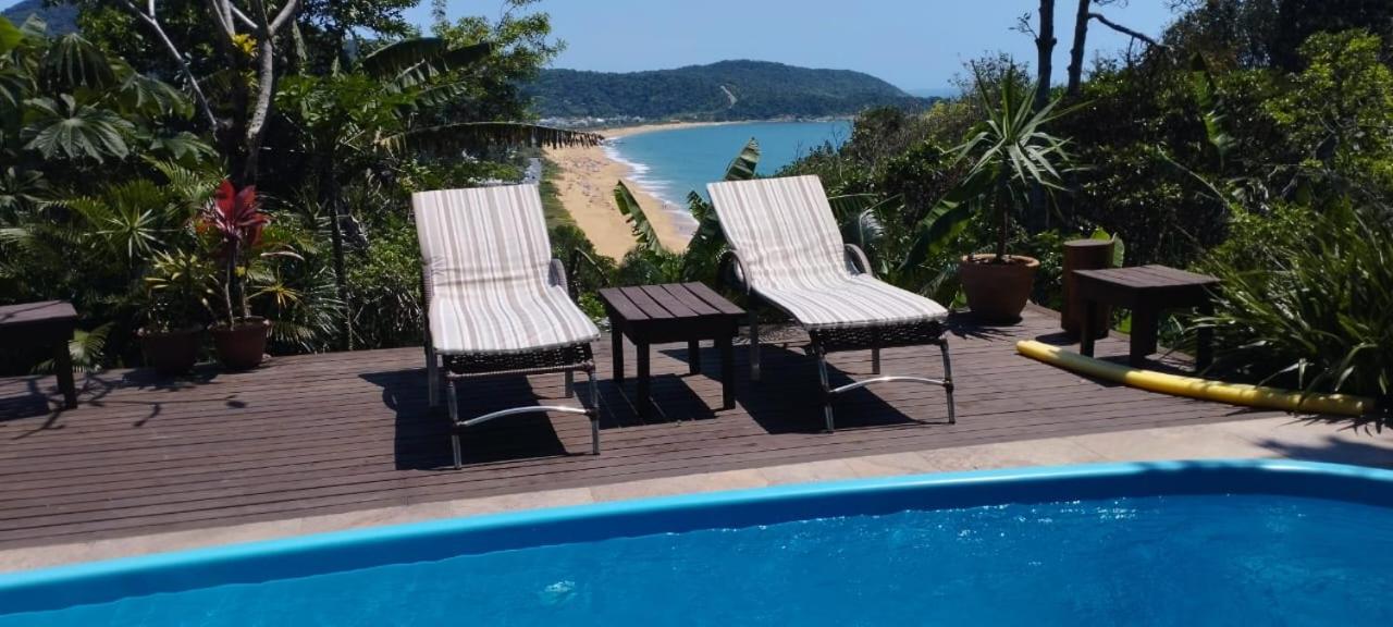 Casa Wolff - Térreo Jardim - Praia do Estaleiro- Balneário Camboriu
