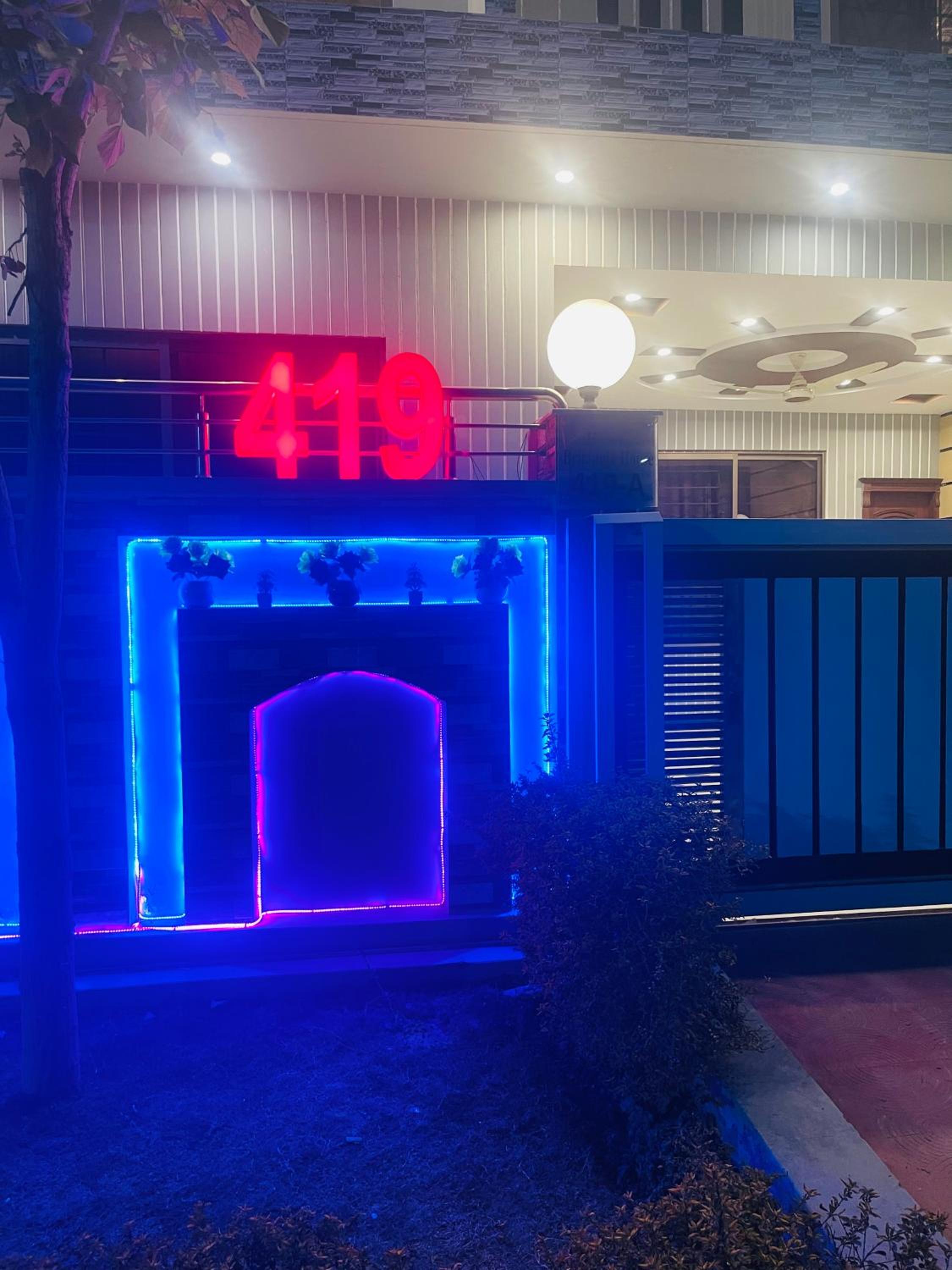 Britannia guest House Islamabad International Airport and Motorway view 3