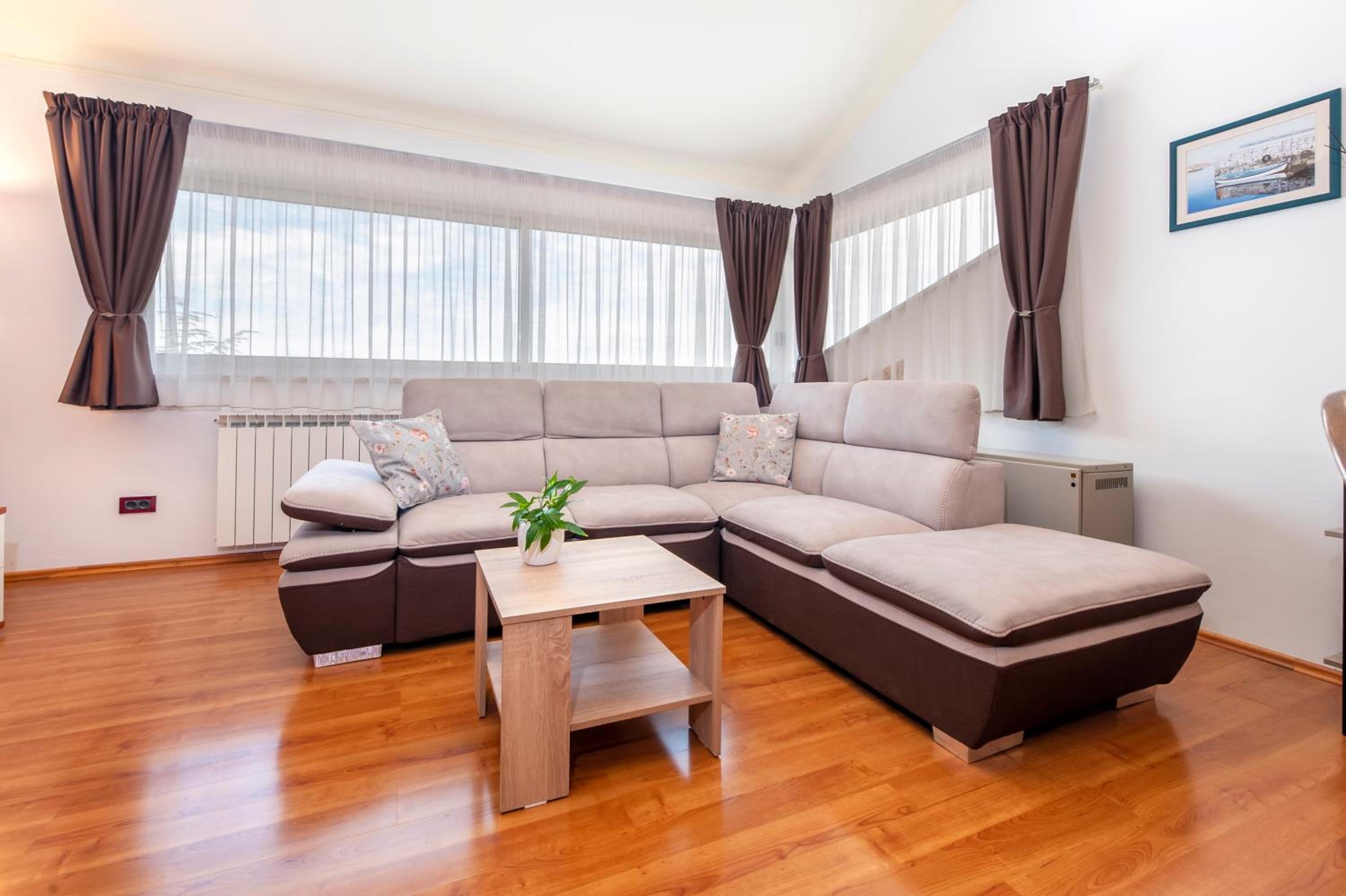 Apartments Villa Brigita 1