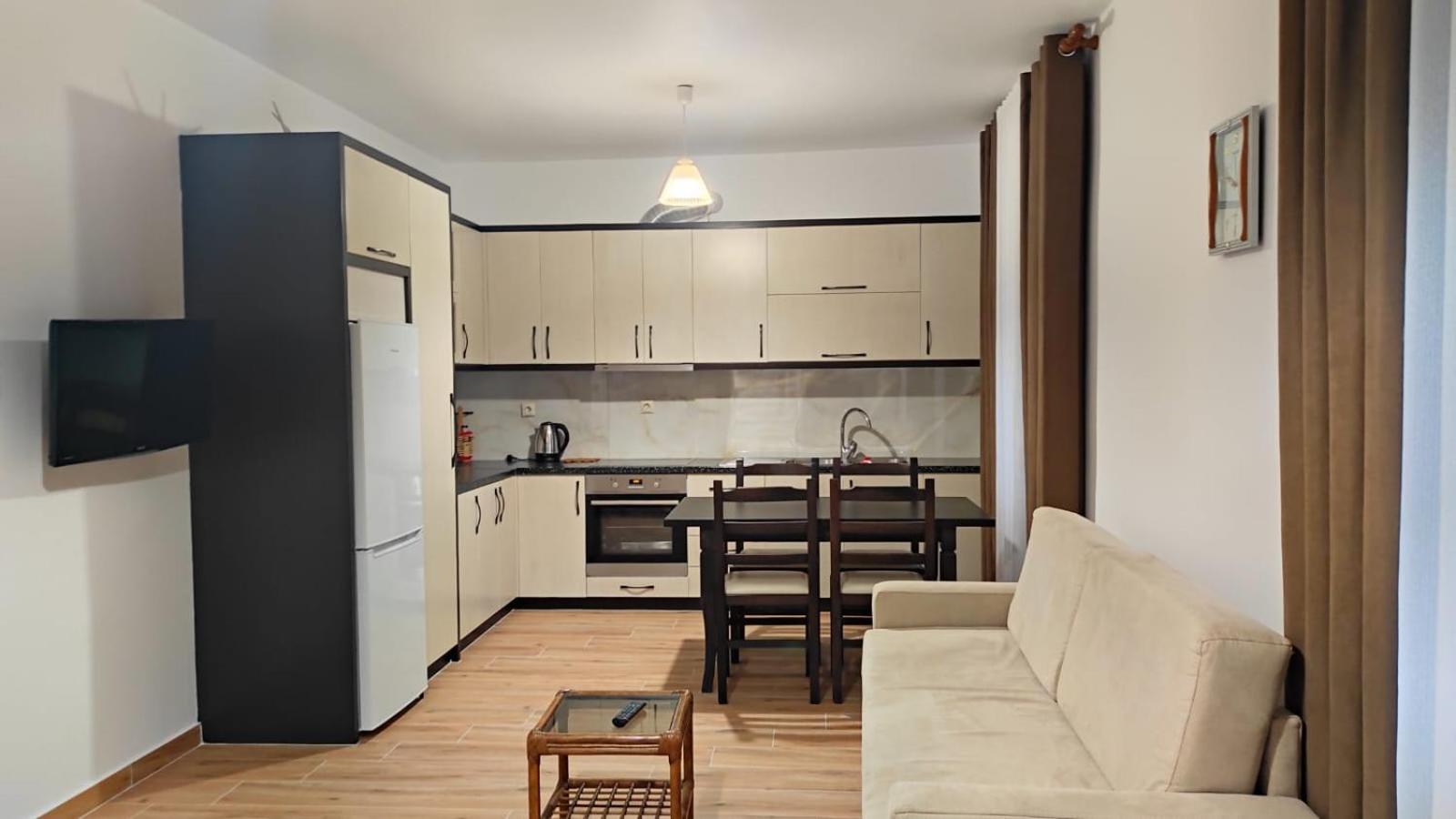 Four Seasons Apartments