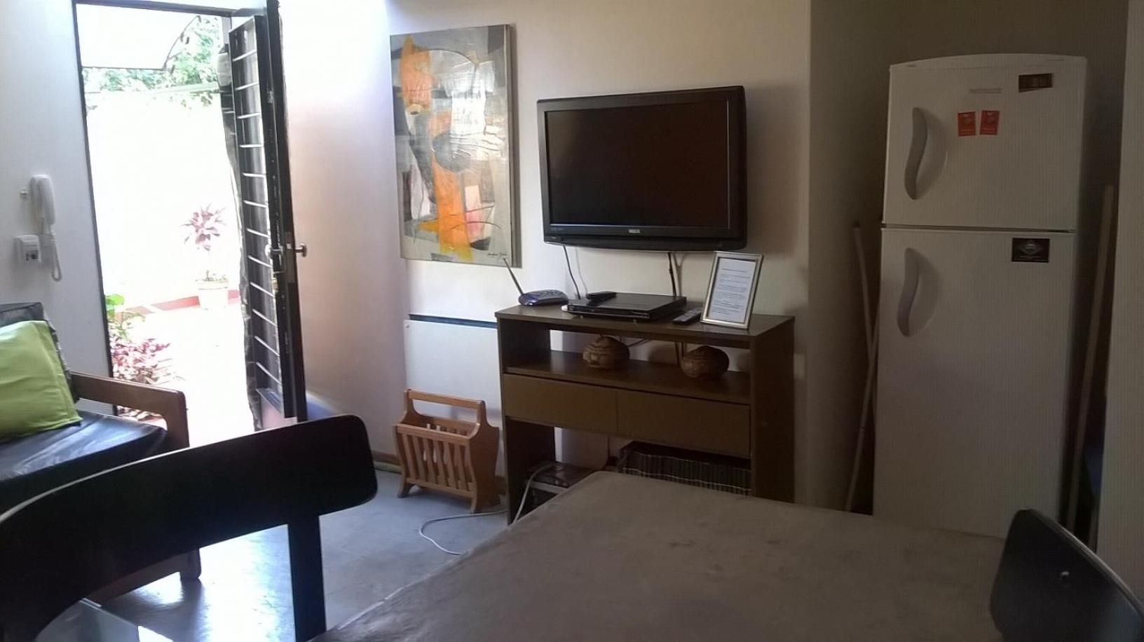 Apartment con terraza 1 piso por escalera