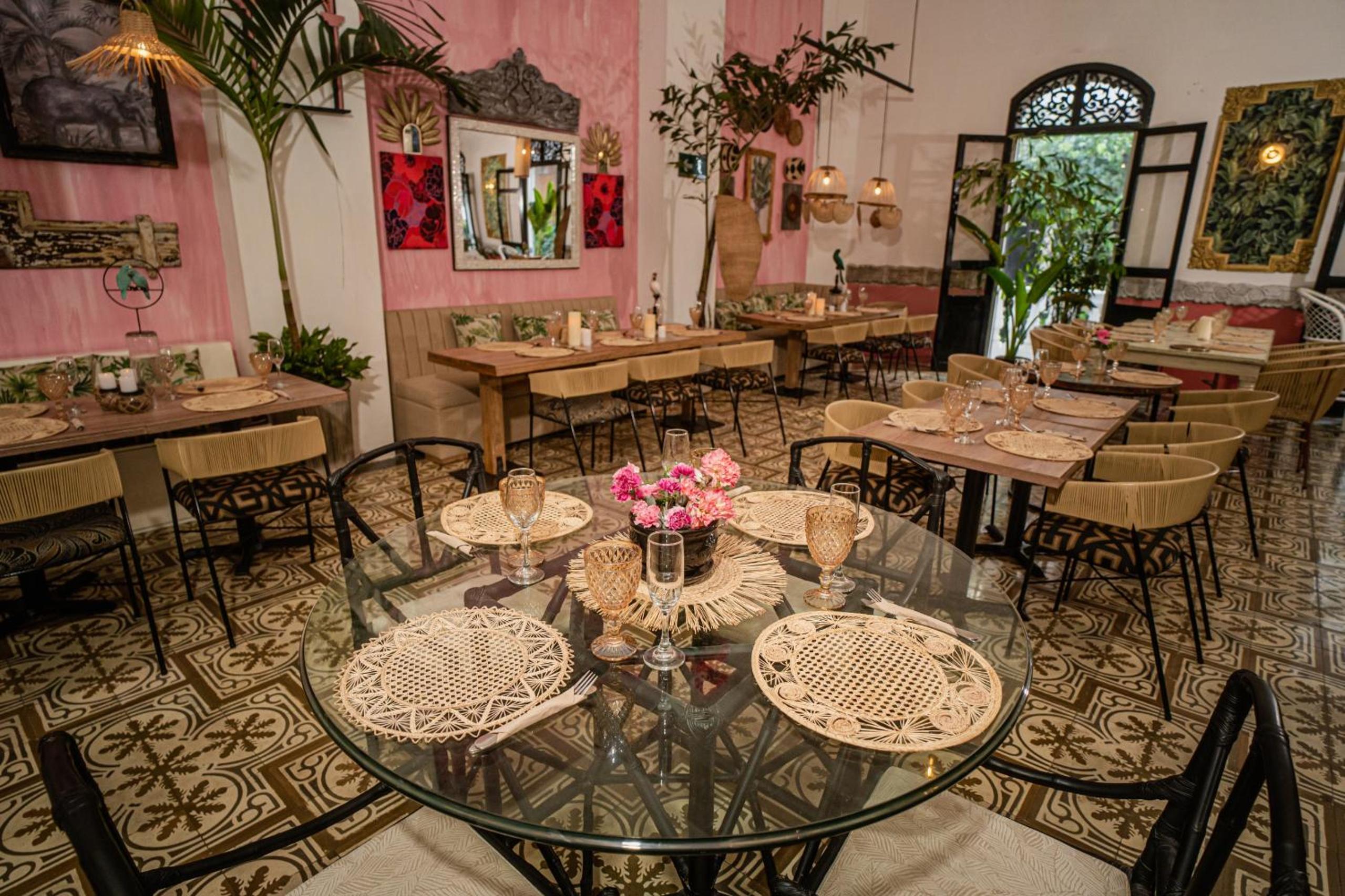 Al Alma Apart-Suites