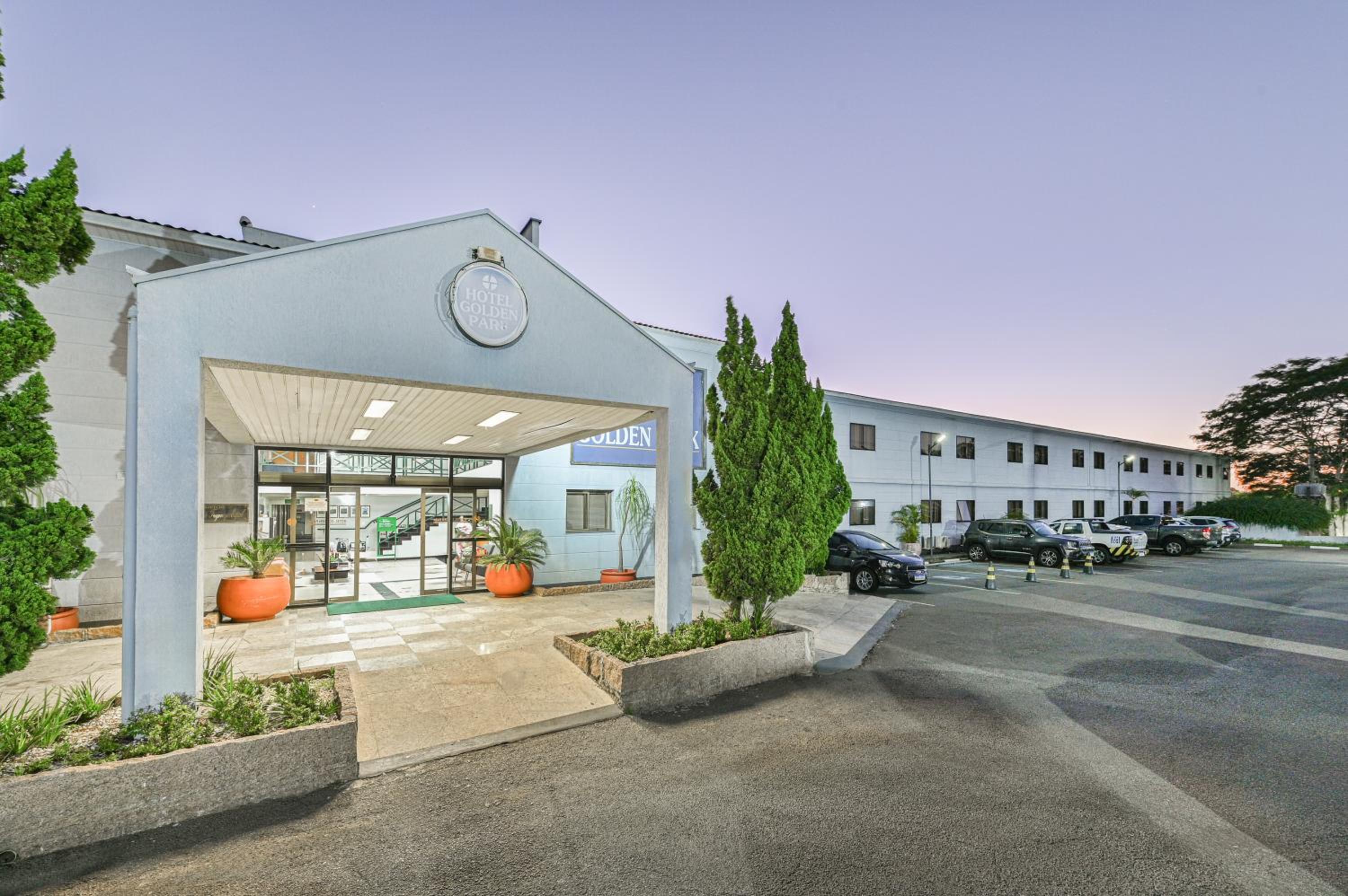 Hotel Golden Park Campinas Viracopos - Image 1