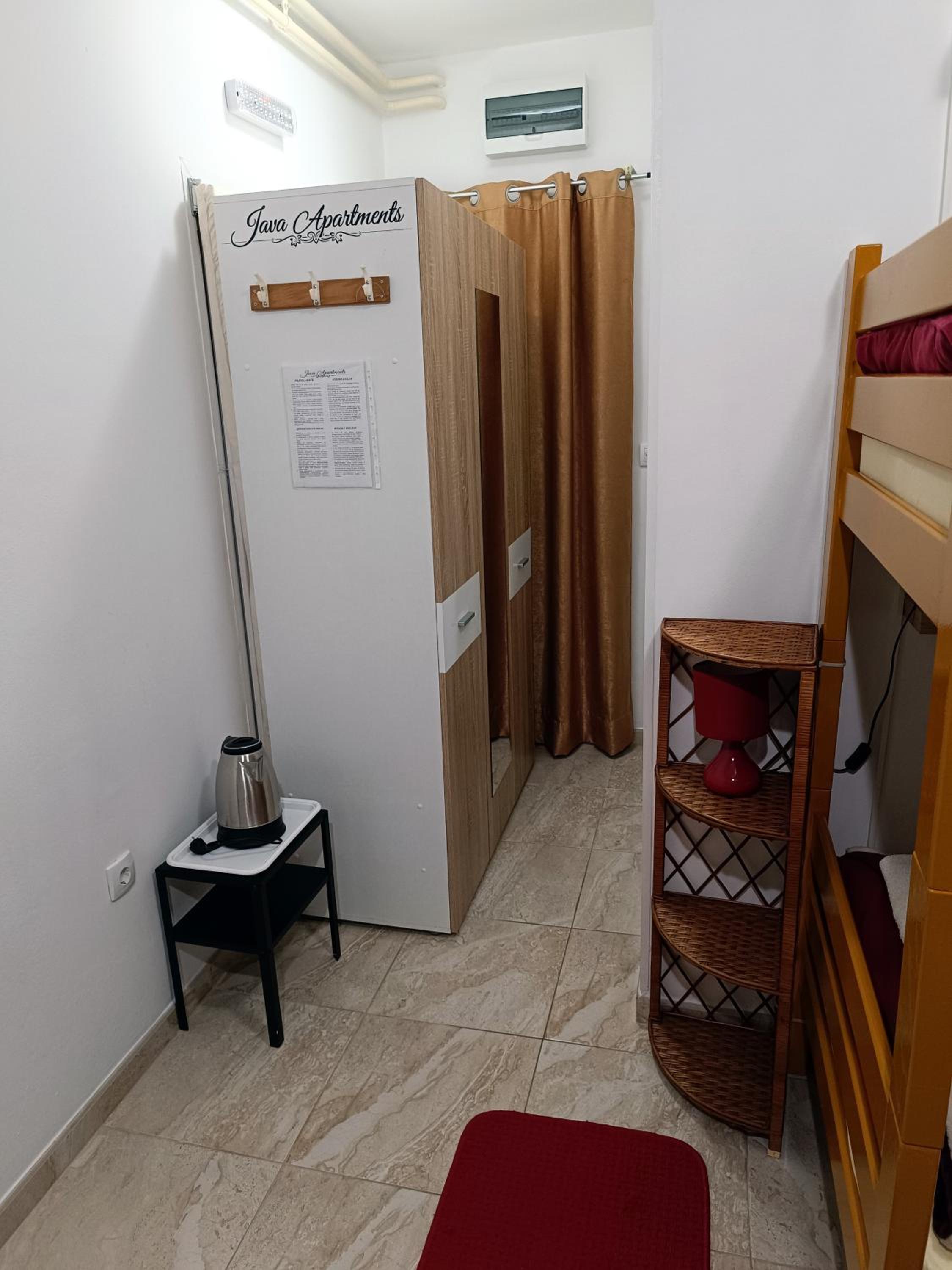Photo 48