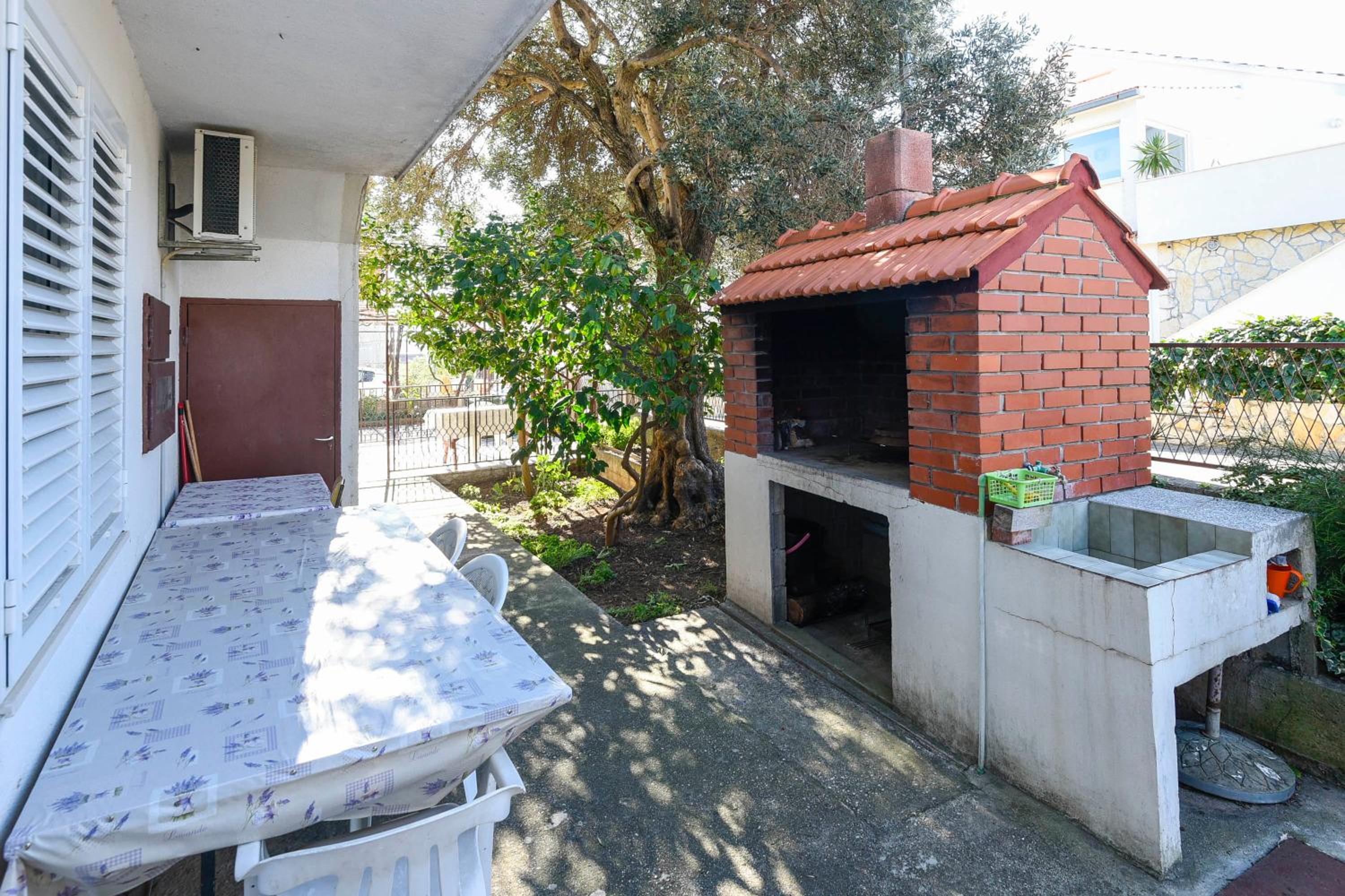 Holiday Apartments Senka view 3