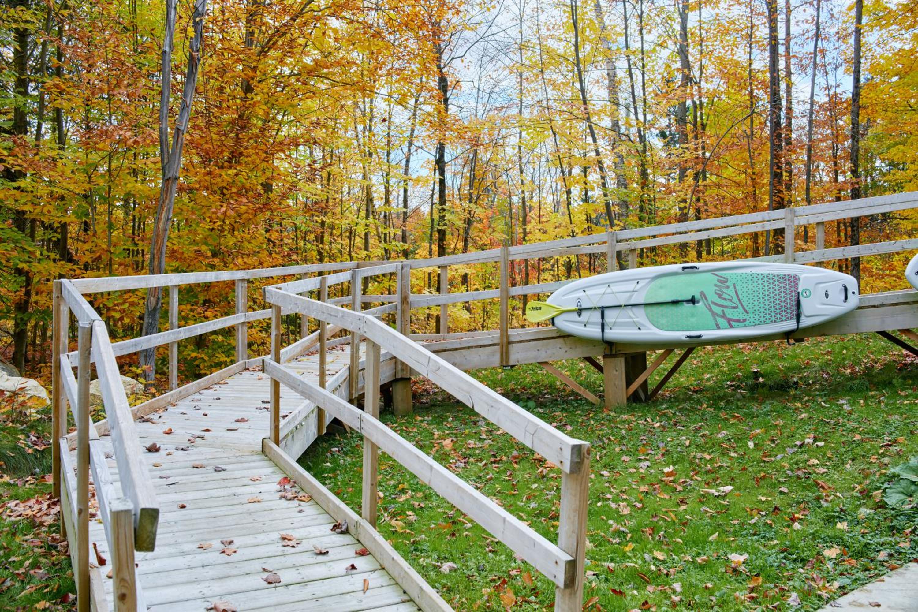 Cottage le Cerf (modern, spa, BBQ, accès lac Lili)