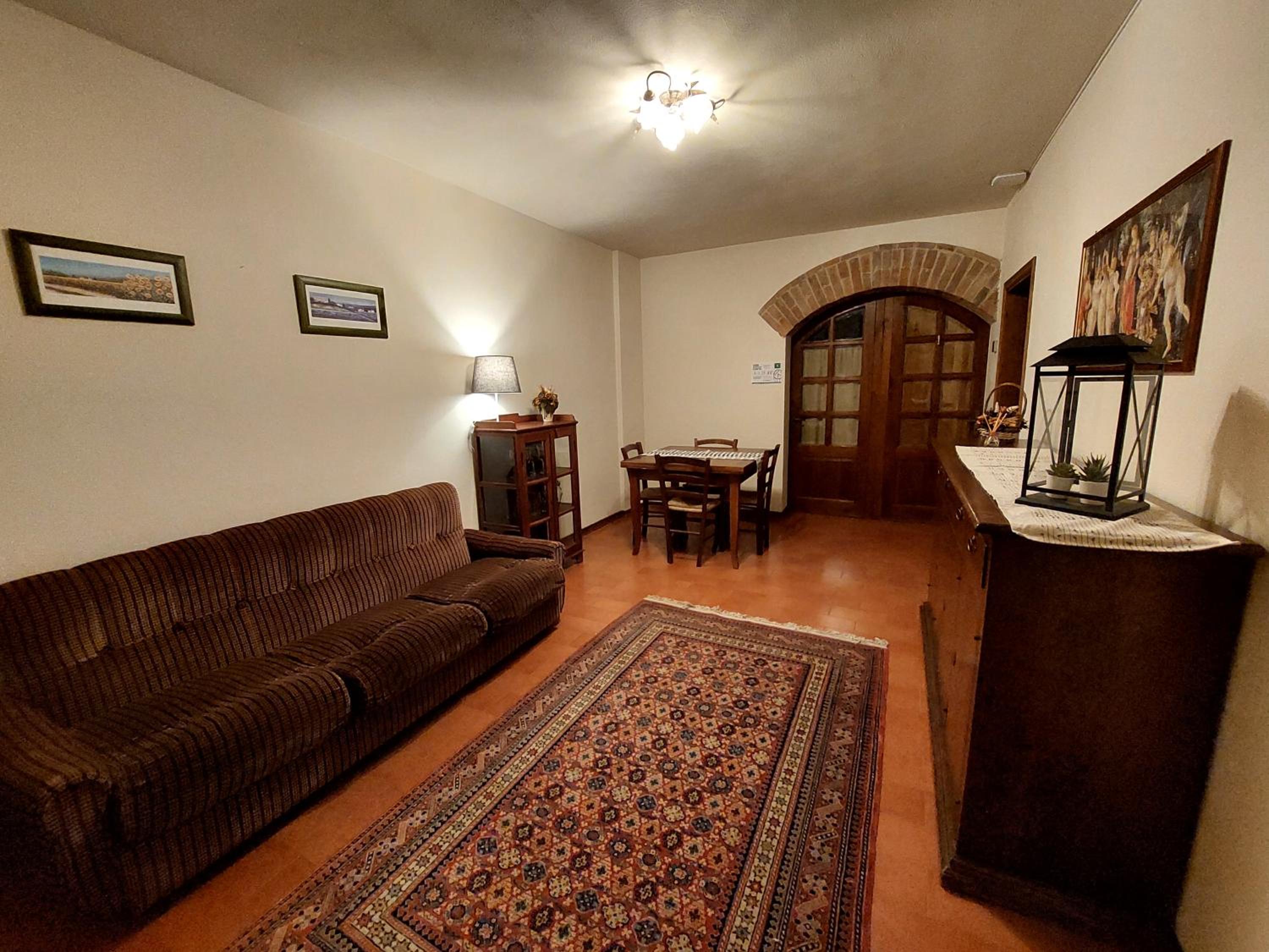 Laurel Apartment