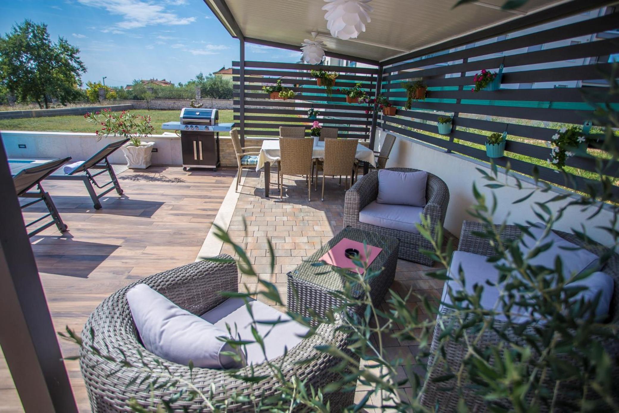 balance & terrace