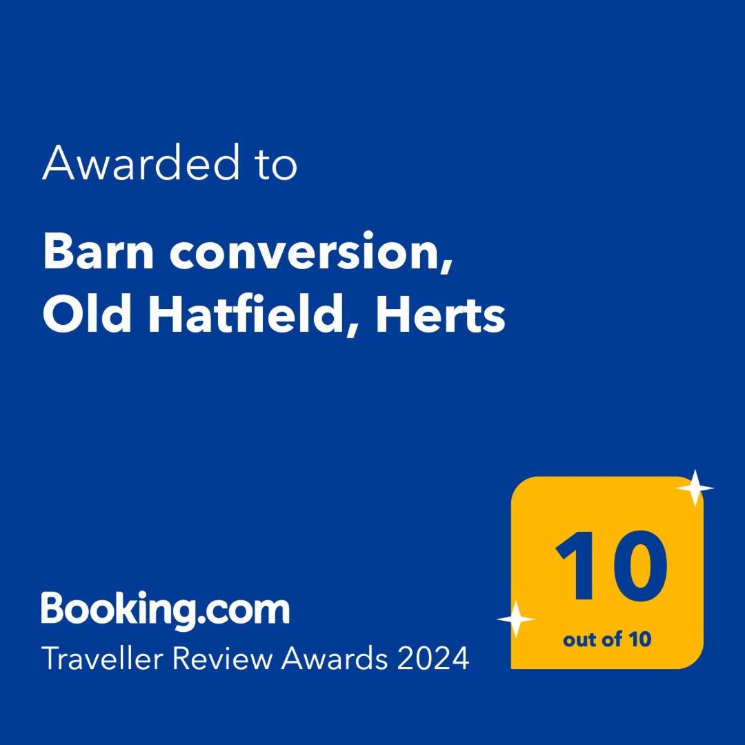 Barn conversion, Old Hatfield, Herts Just a few minutes walk to Hatfield train station and Hatfield House view 4