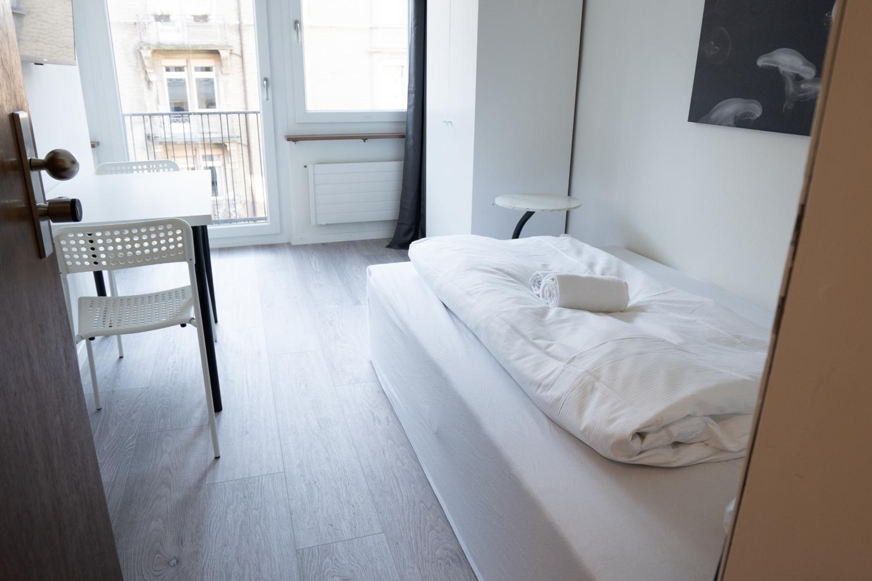 Cozy Urban Studio in the City BE-47