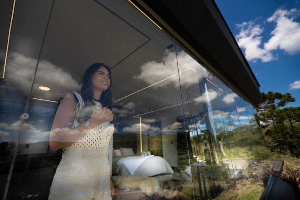 Cabana Requintada em Meio as Montanhas