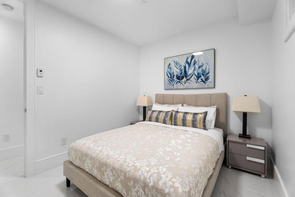 Brand New 2 Bedroom Point Grey Getaway