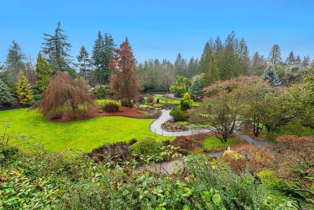 Brand New 2 Bedroom Point Grey Getaway
