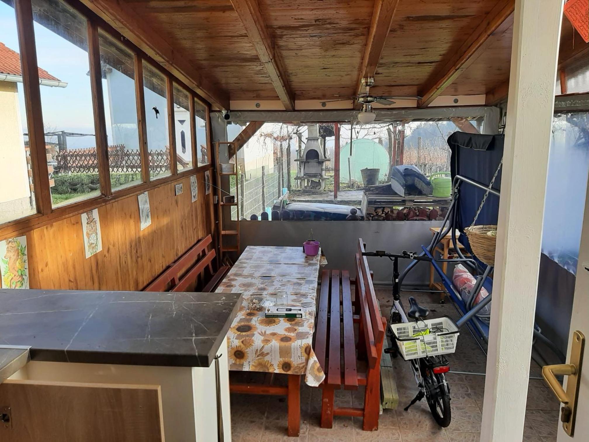 Studio Apartman Erdei fenyö