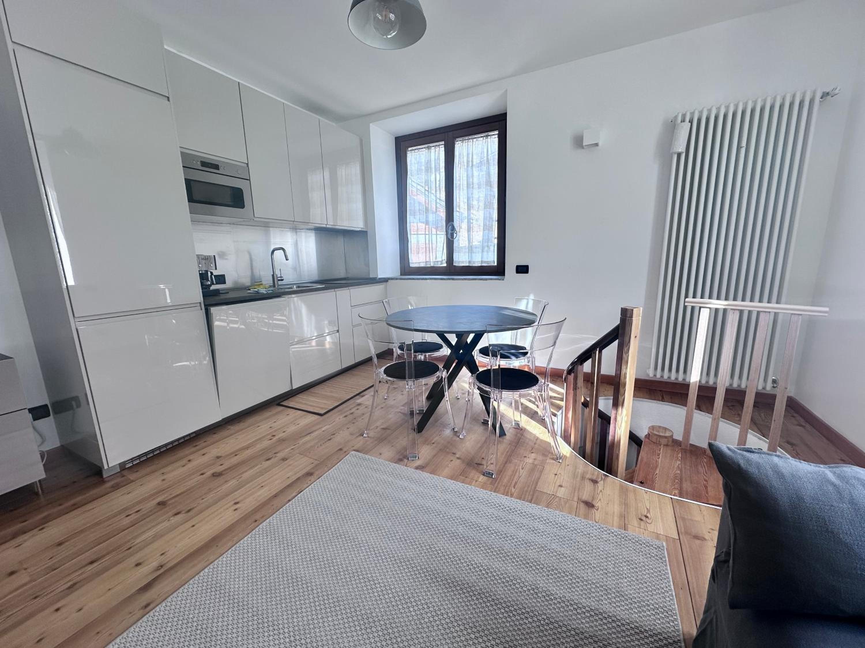 Cervinia House - Alpine Apartments & Chalet