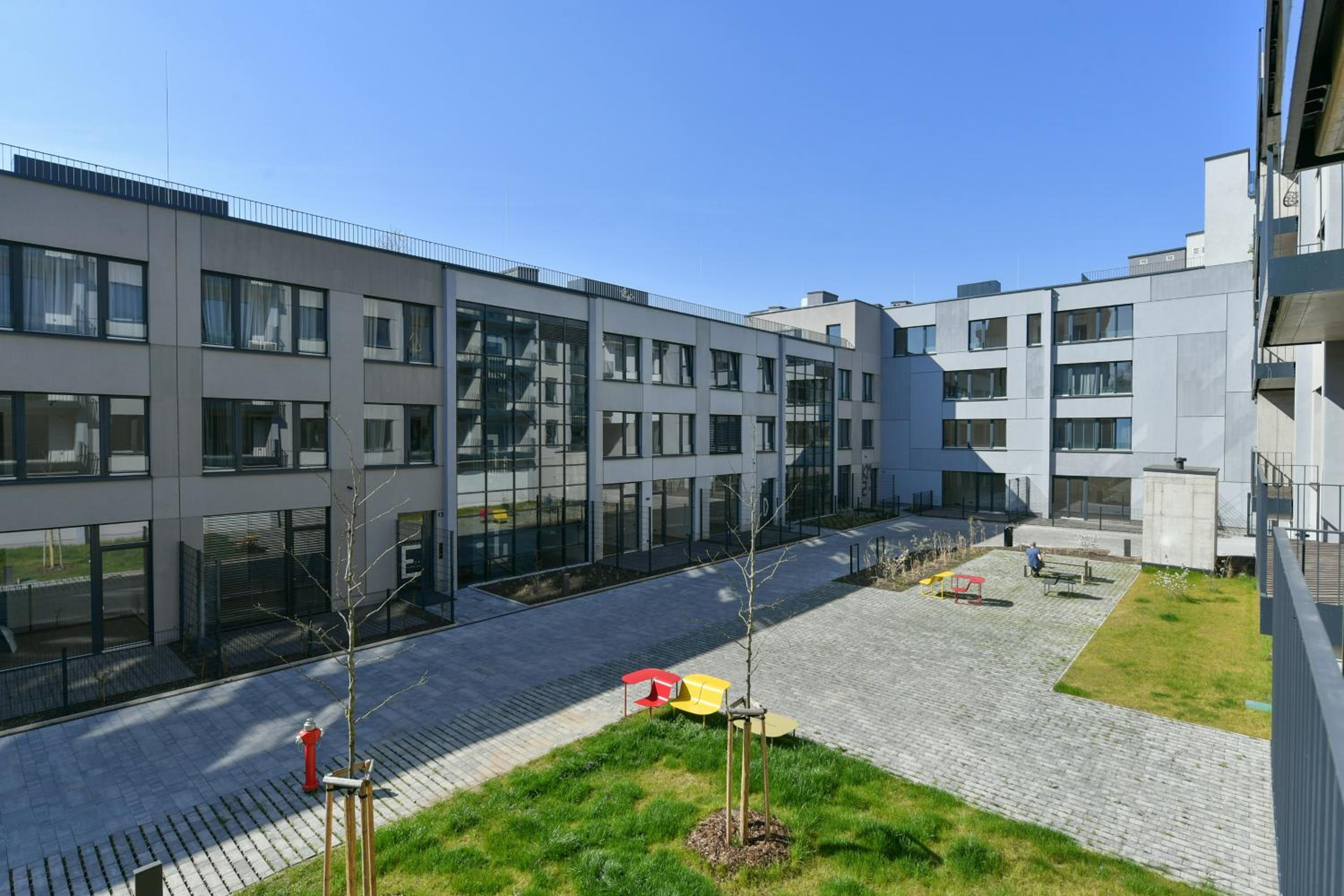 Jasminn Apartments