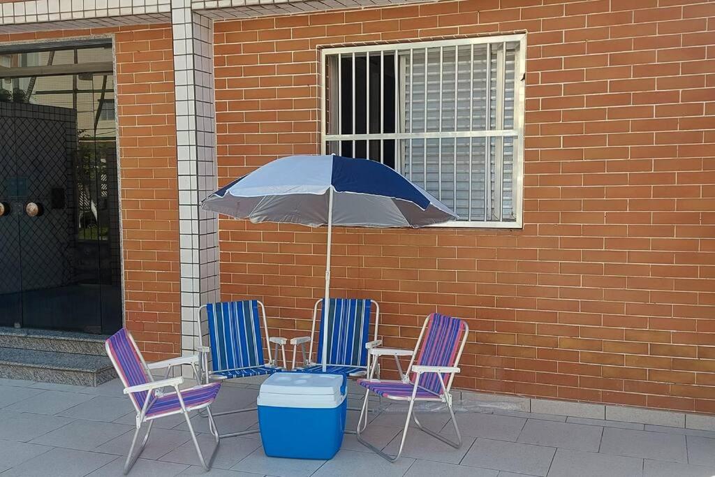 aptamento próximo a praia tupy, na baixada santist