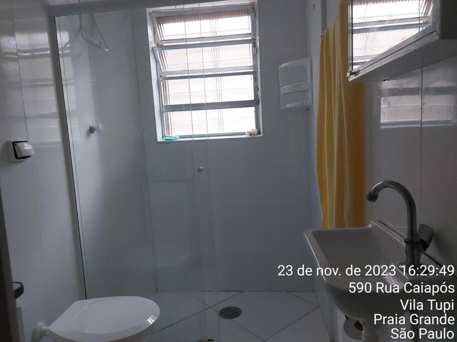 aptamento próximo a praia tupy, na baixada santist