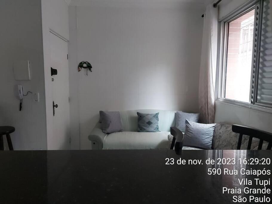 aptamento próximo a praia tupy, na baixada santist