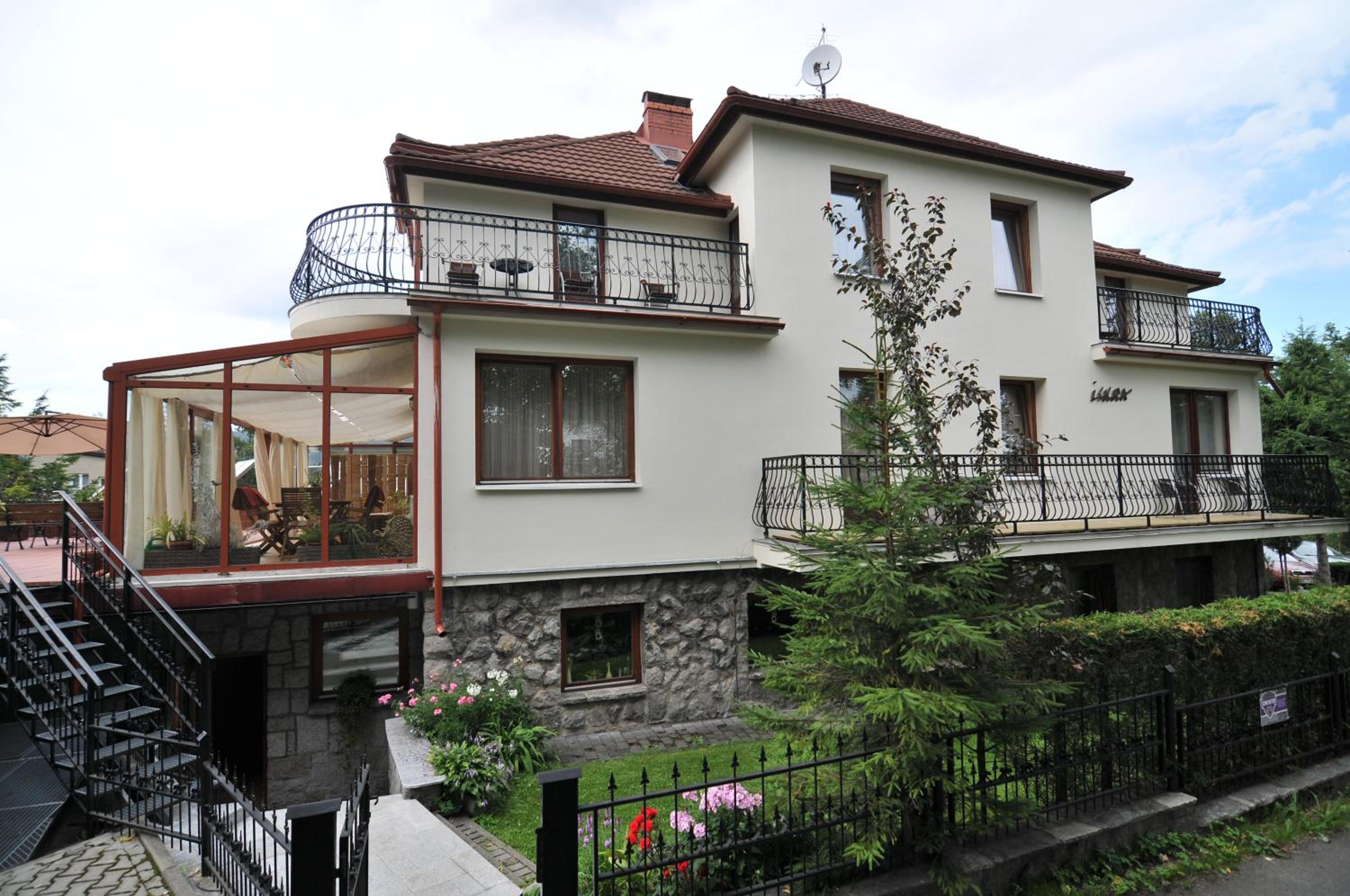 Photo 17