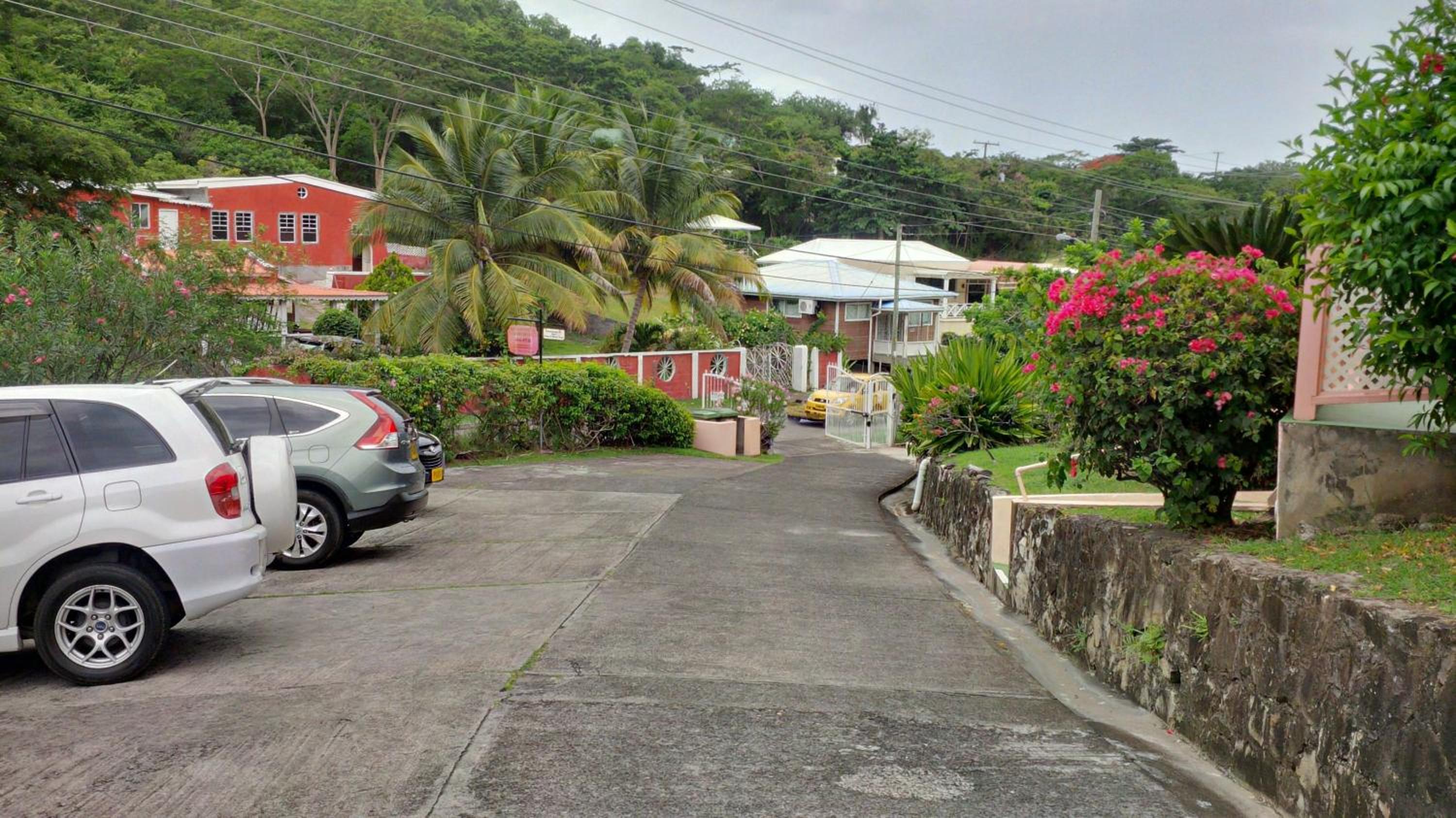 Bougainvillea Apartments