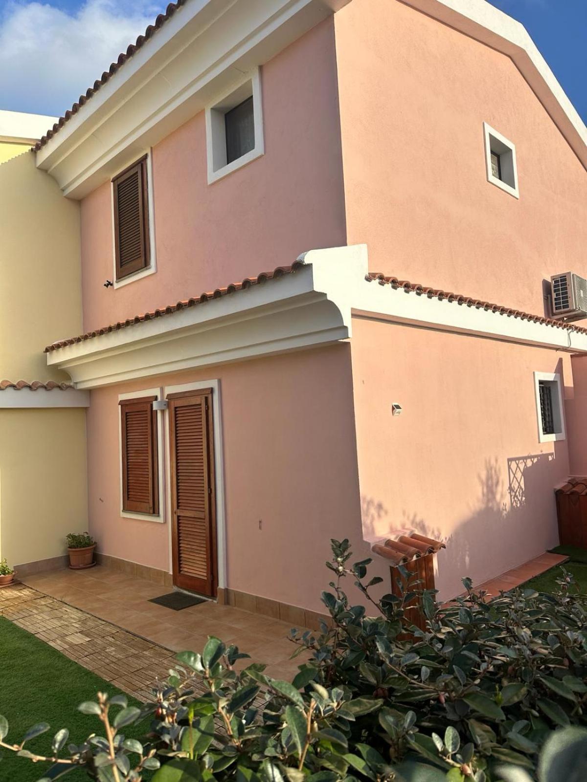 villetta giulia fronte mare view 4