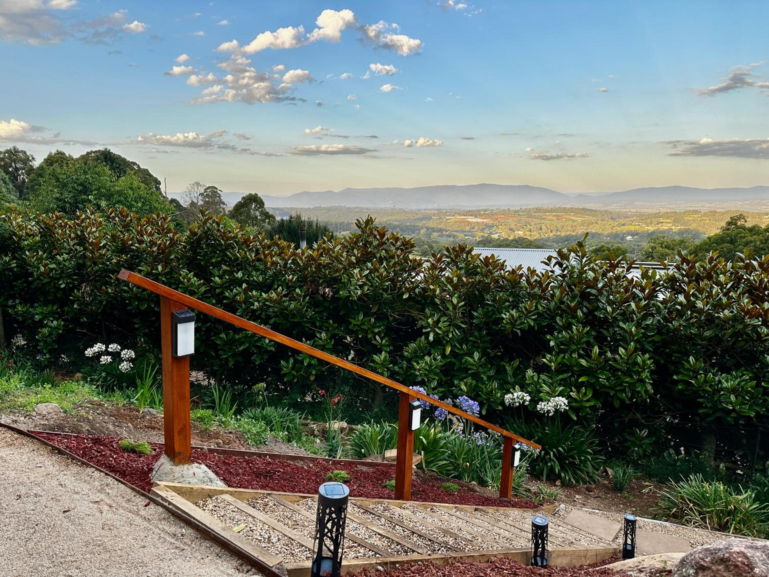 Olinda Cascade Waterfall Mountain View Retreat
