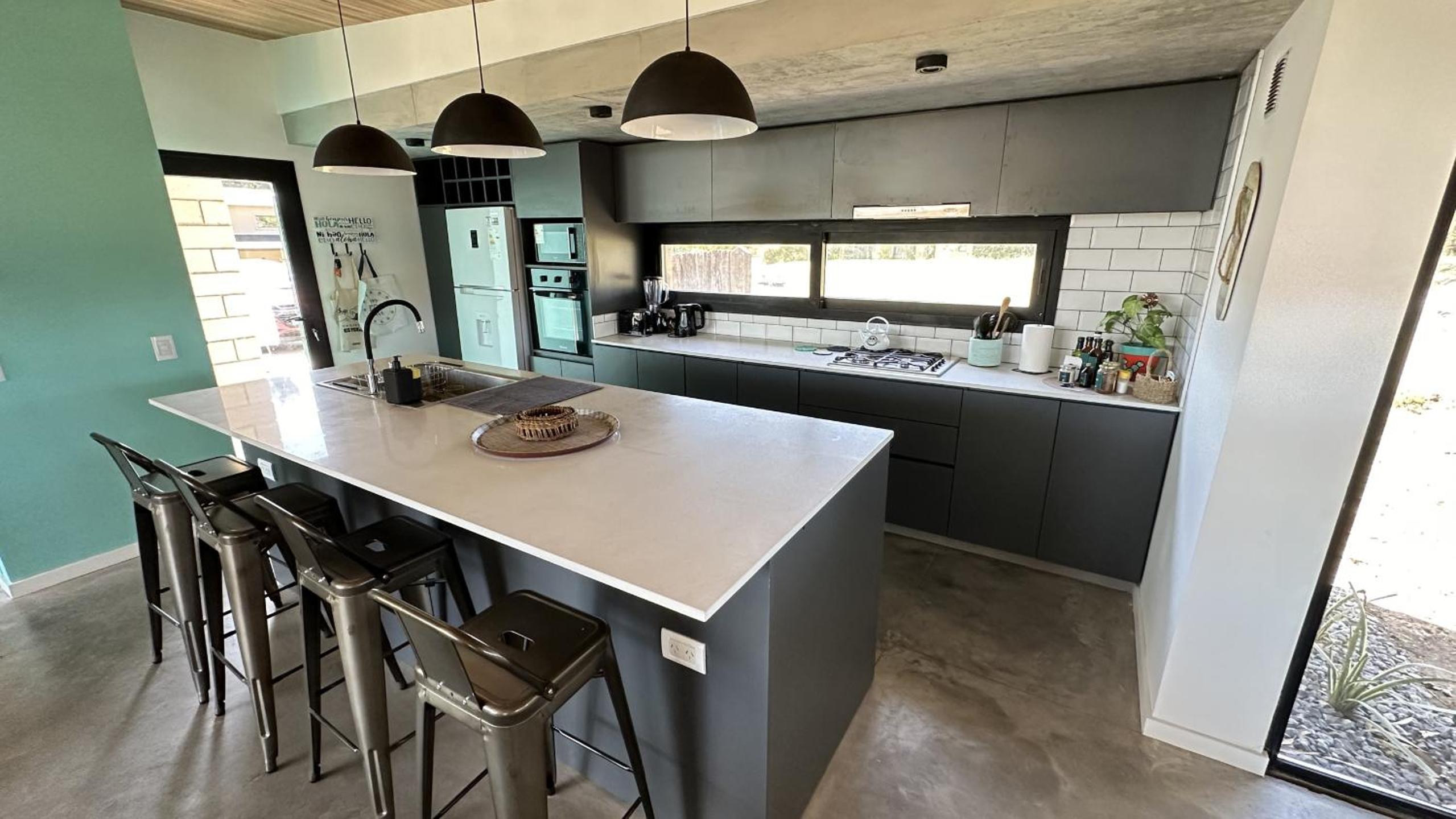Casa PIT - Casa En Barrio Privado San Benito, Chapadmalal Para 6 PAX Con Pileta - Hola Sur