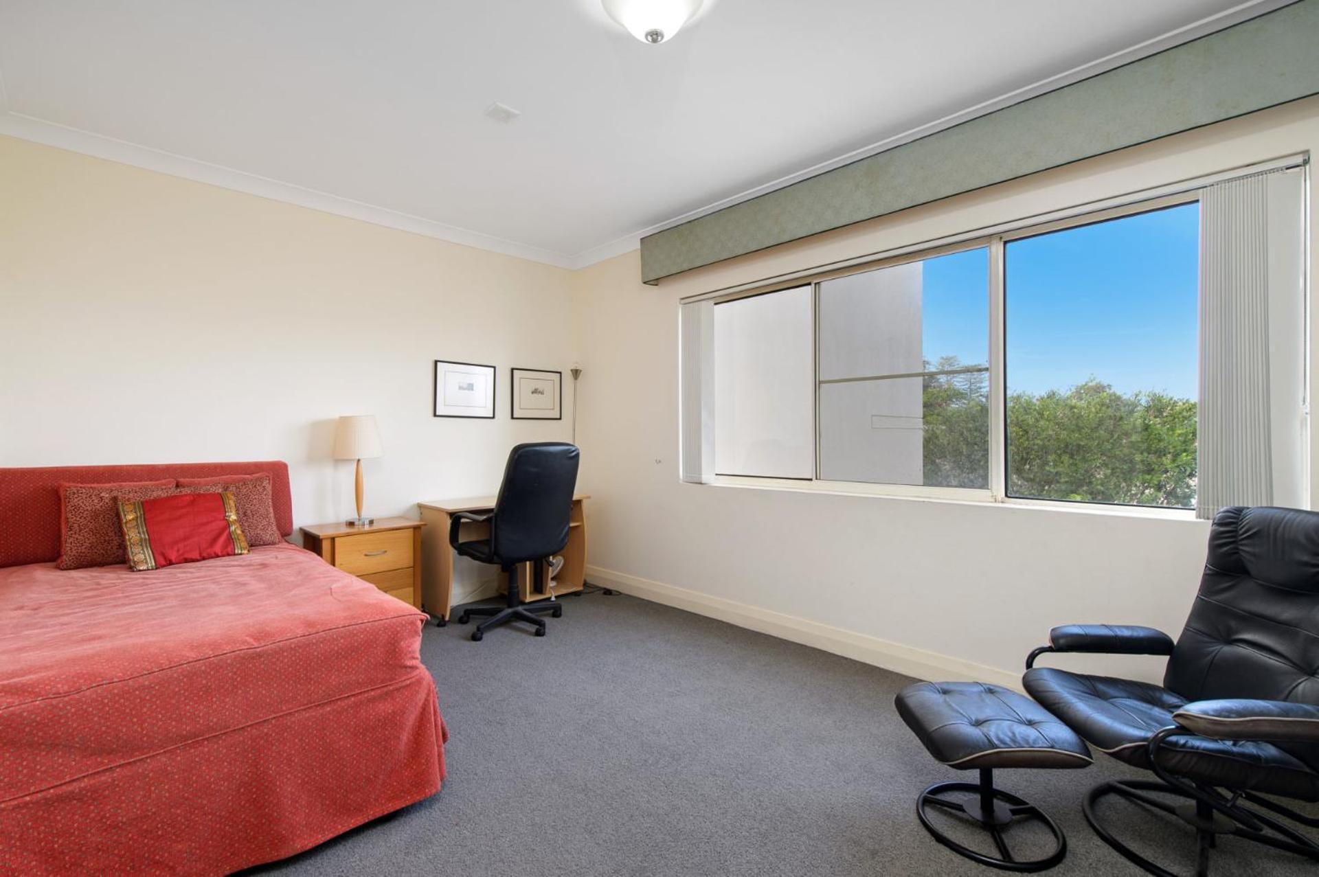 Harbourwatch 11 18 Burrawan Street view 5