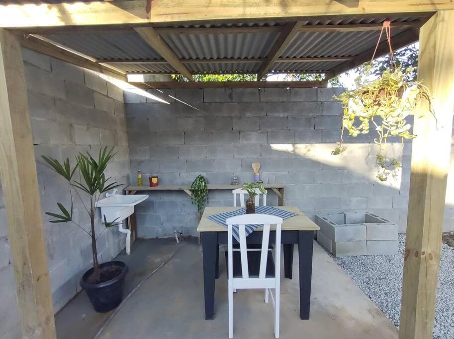 TinyHouse perto Jurerê In c A/C Fire TV 3