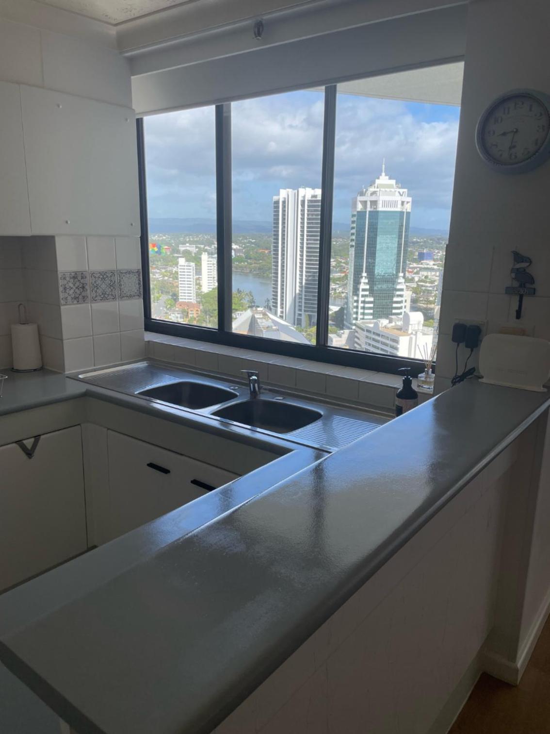 Surfers Paradise 1Bdrm Apt centrally located