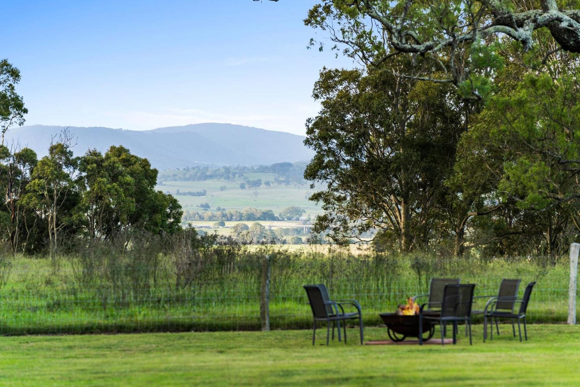 Heavenly Hideaway at Lovedale with Private Pool and Spa