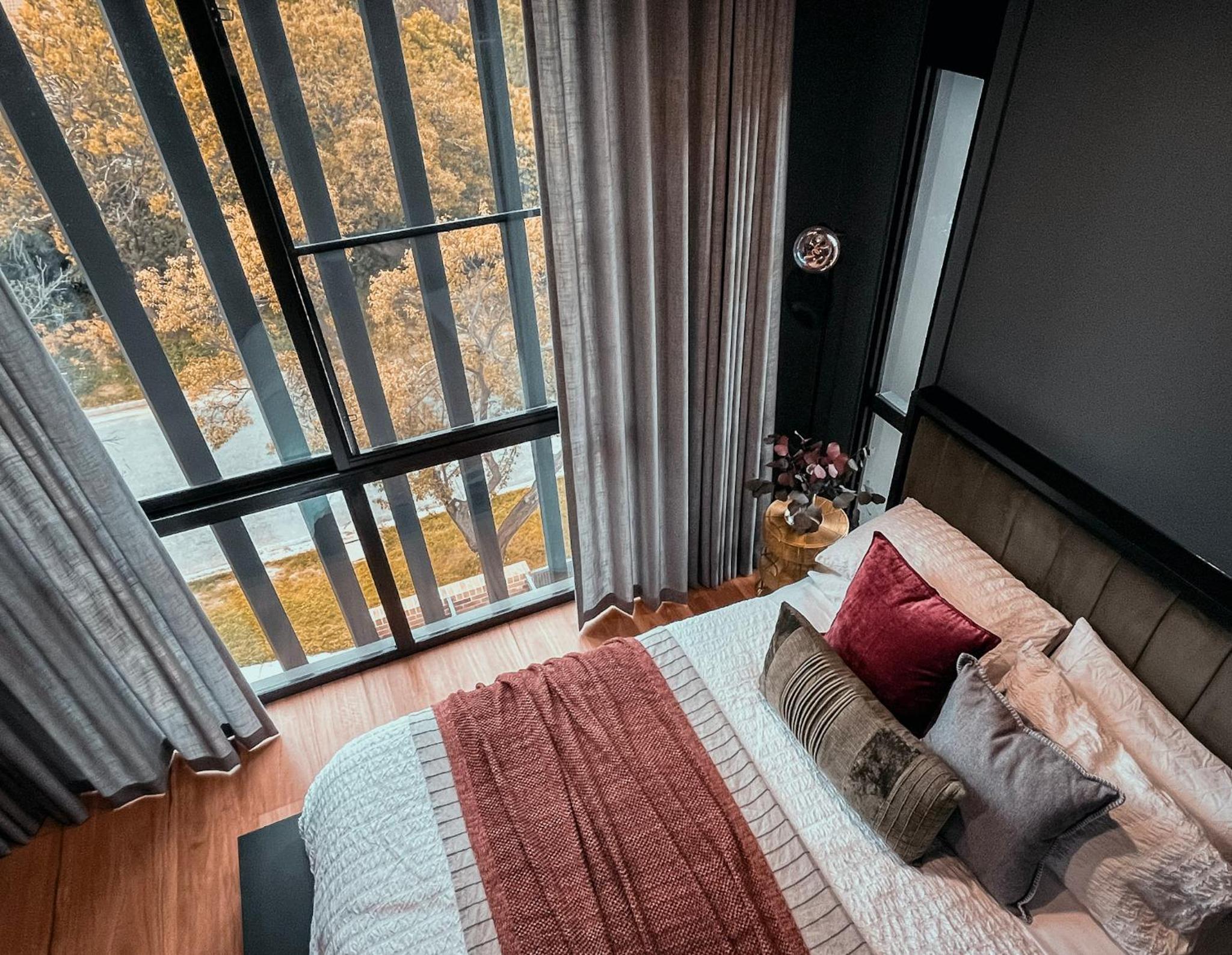 Green Rooms Braddon - Designer Micro Apartments