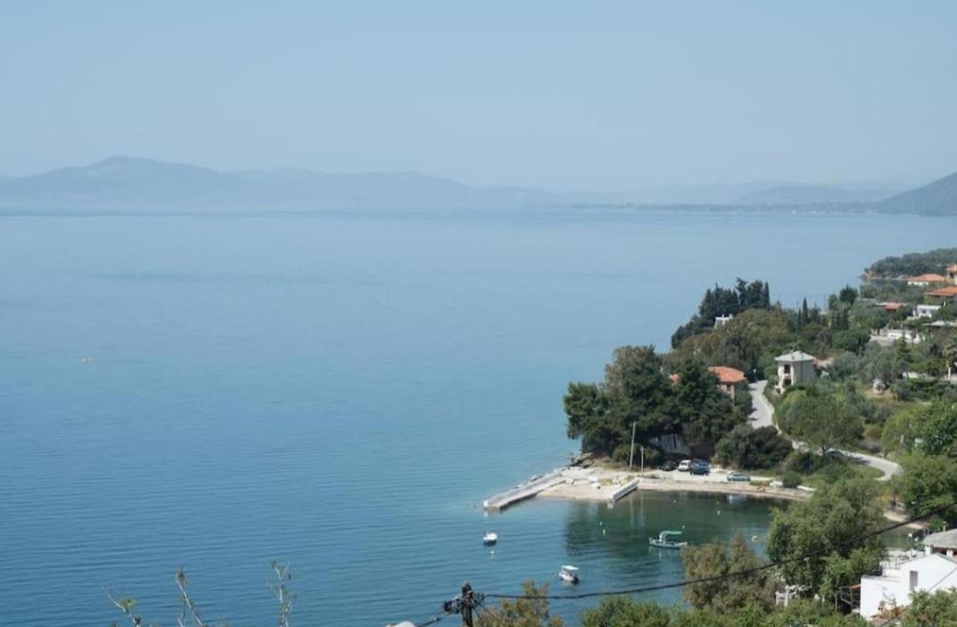 MESONISI maisonette