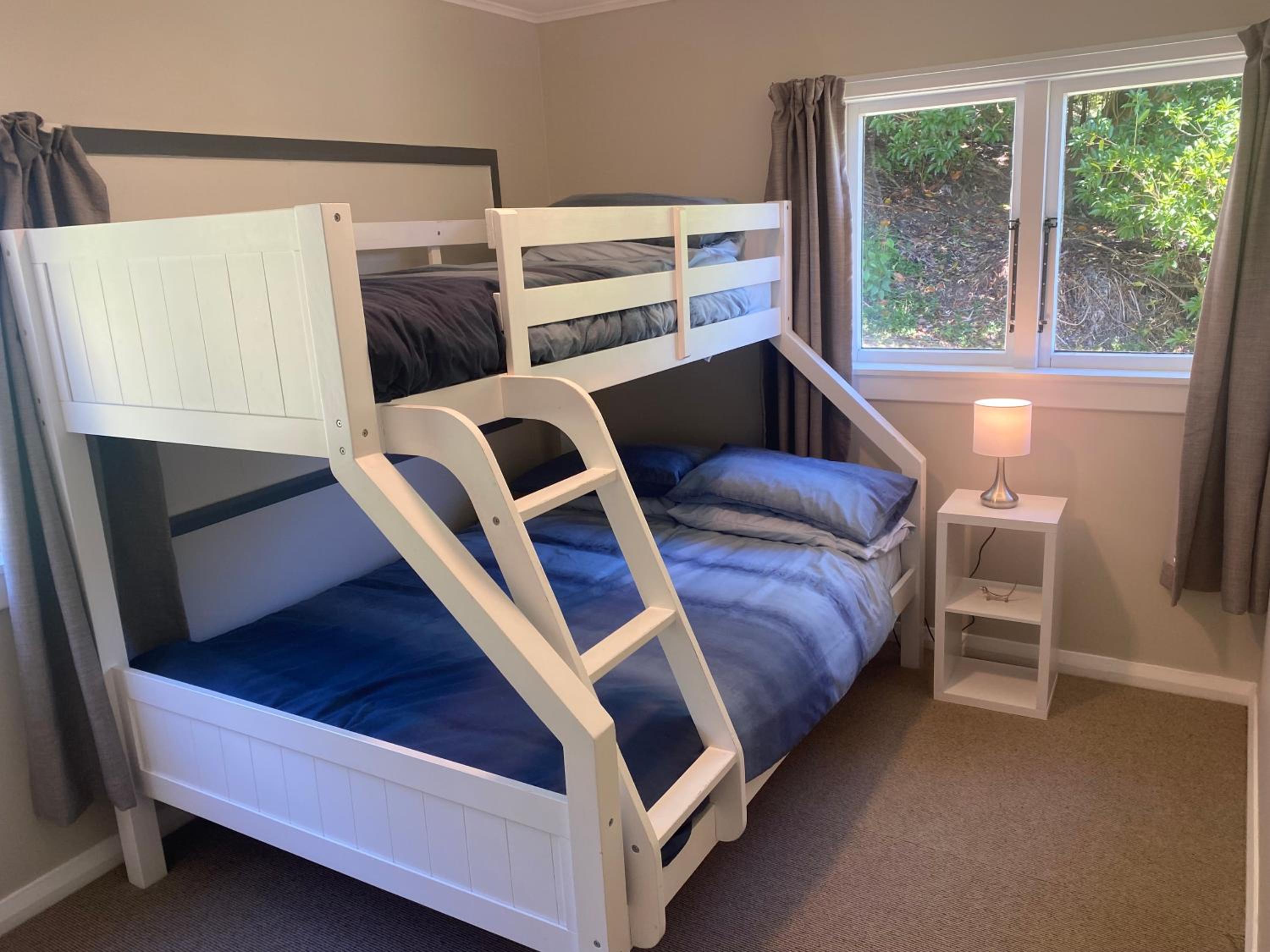 Family friendly 4 bedroom home with outdoor living