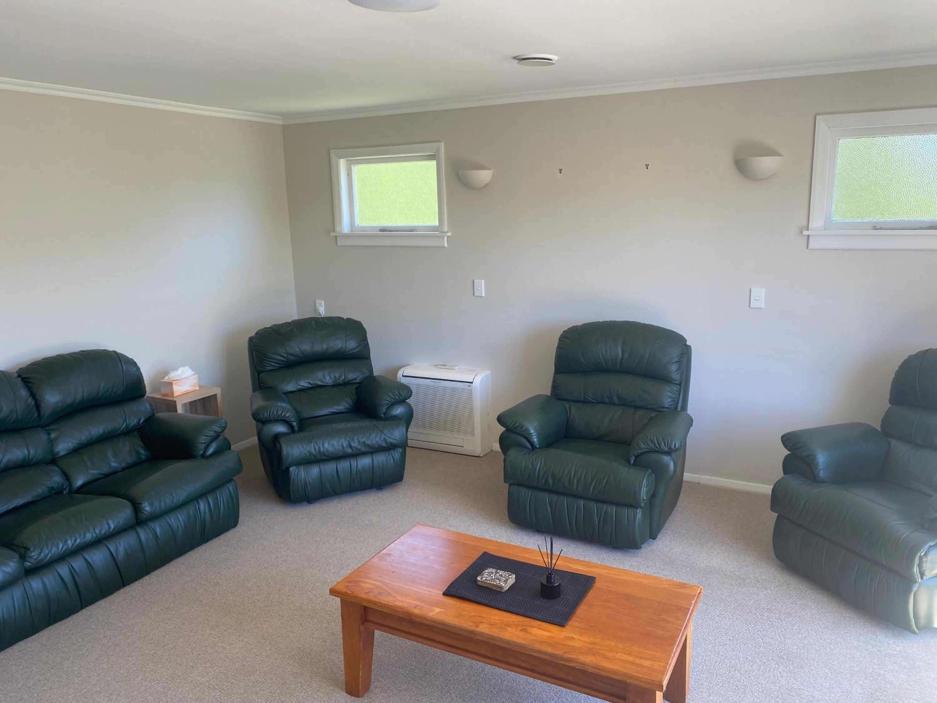 Family friendly 4 bedroom home with outdoor living