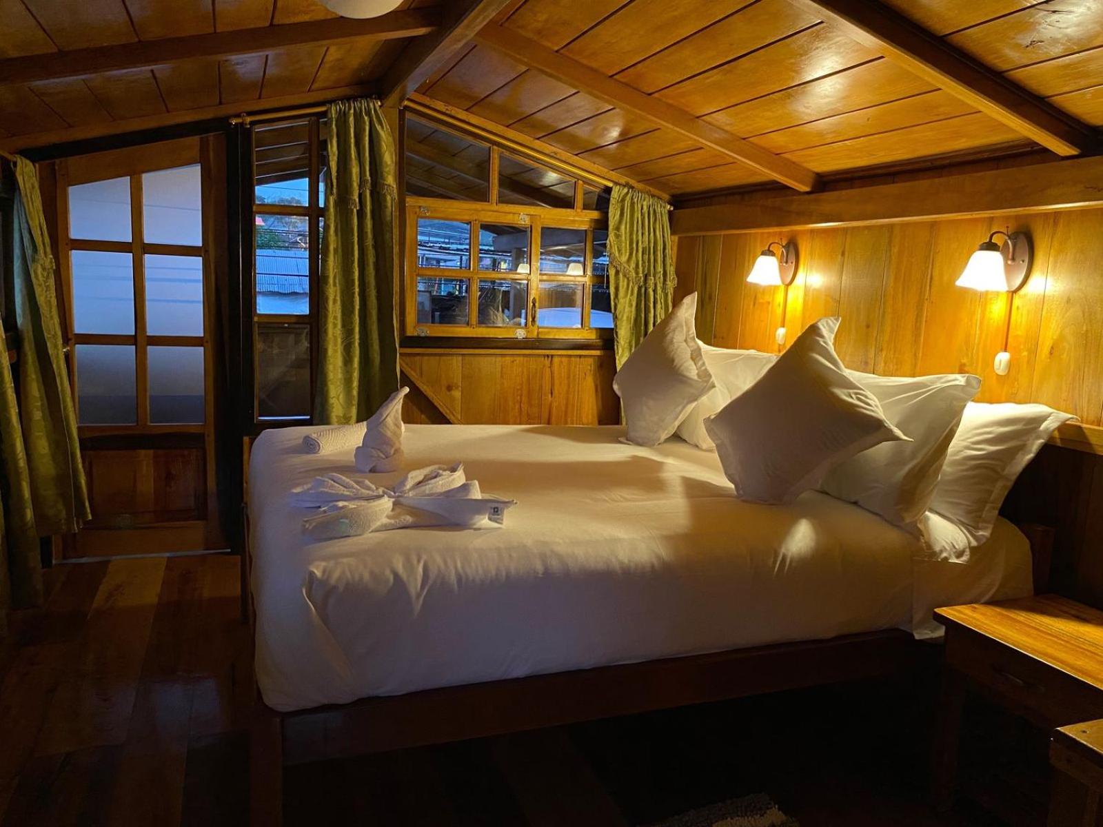 Guayabo Hostal Mindo