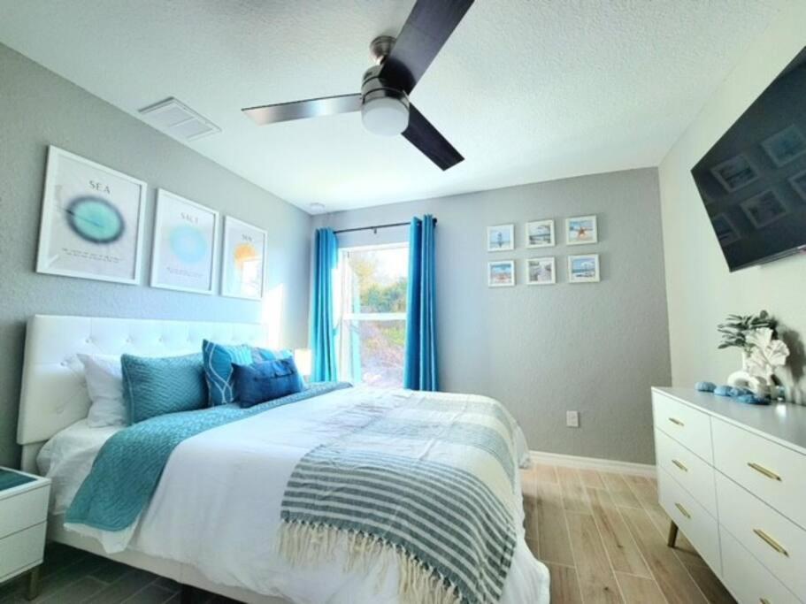 Modern, Tranquil Retreat view 4