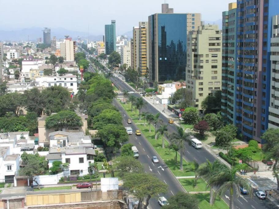 Departamento en San Isidro, Lima