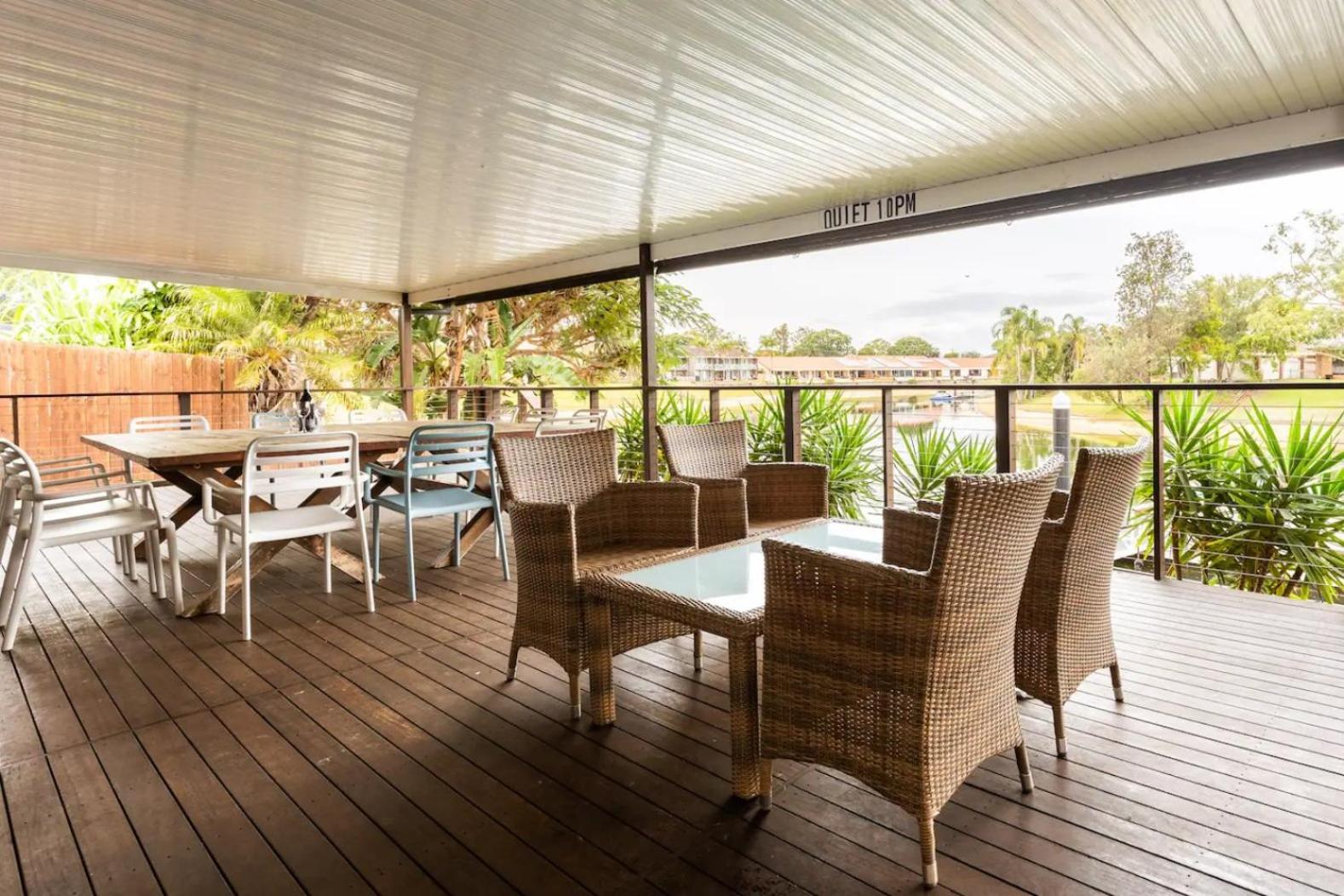 Reflections Broadbeach- Heated Pool! Complete Waterfront Entertainer with Huge Deck, Pool Table and Pontoon