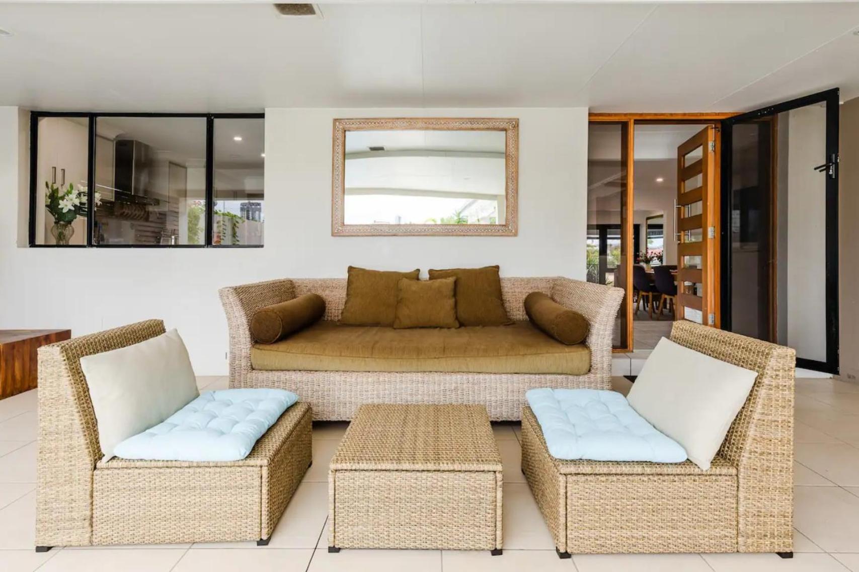 Reflections Broadbeach- Heated Pool! Complete Waterfront Entertainer with Huge Deck, Pool Table and Pontoon