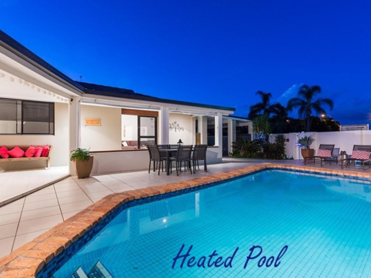 Reflections Broadbeach- Heated Pool! Complete Waterfront Entertainer with Huge Deck, Pool Table and Pontoon