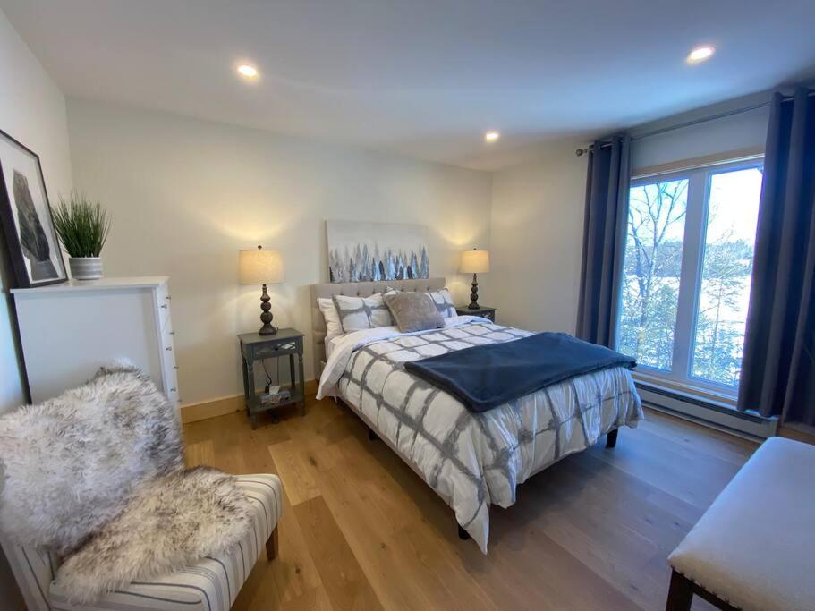 Luxurious Panoramic View Beach Lake SPA Gaming