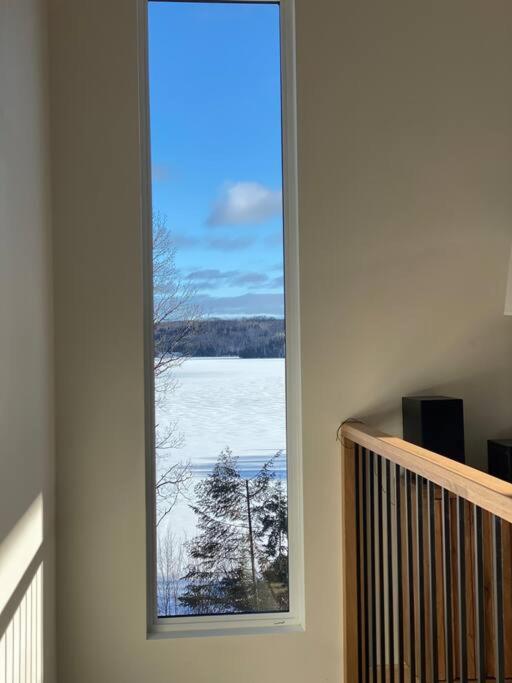 Luxurious Panoramic View Beach Lake SPA Gaming