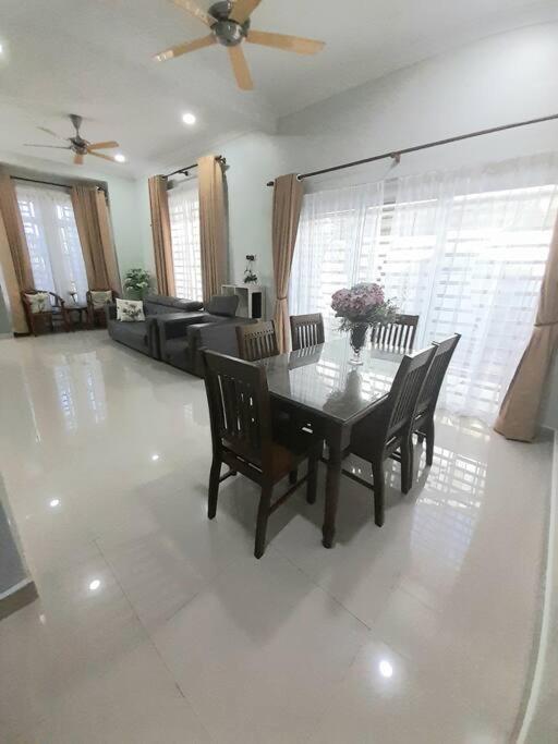 Homestay Pantai