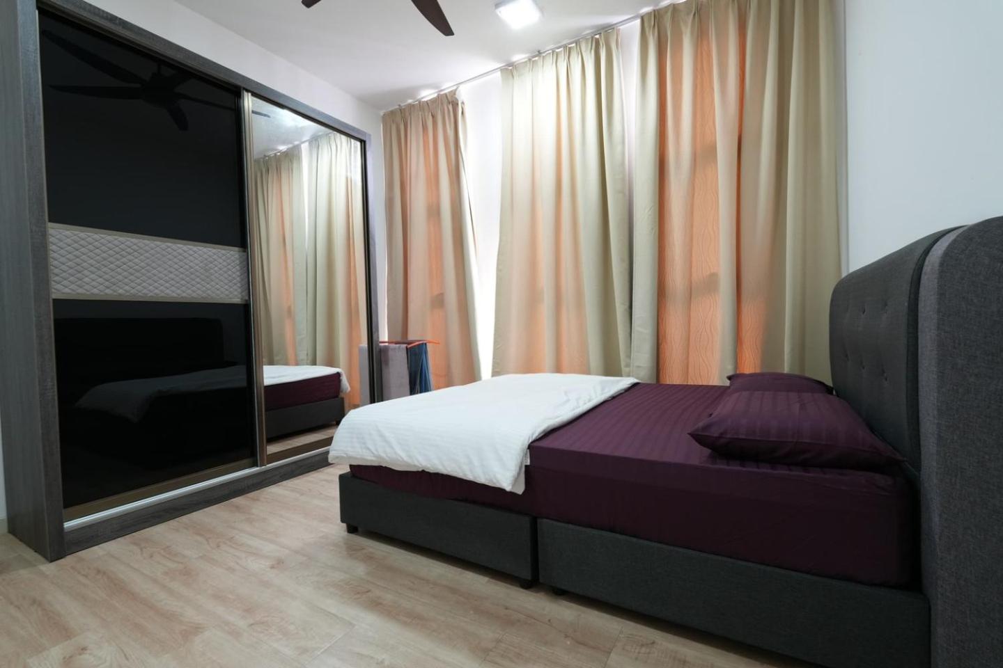 Flat in Cyberjaya 2R 2BR 5 mins driving to Tamarind Square photo 4