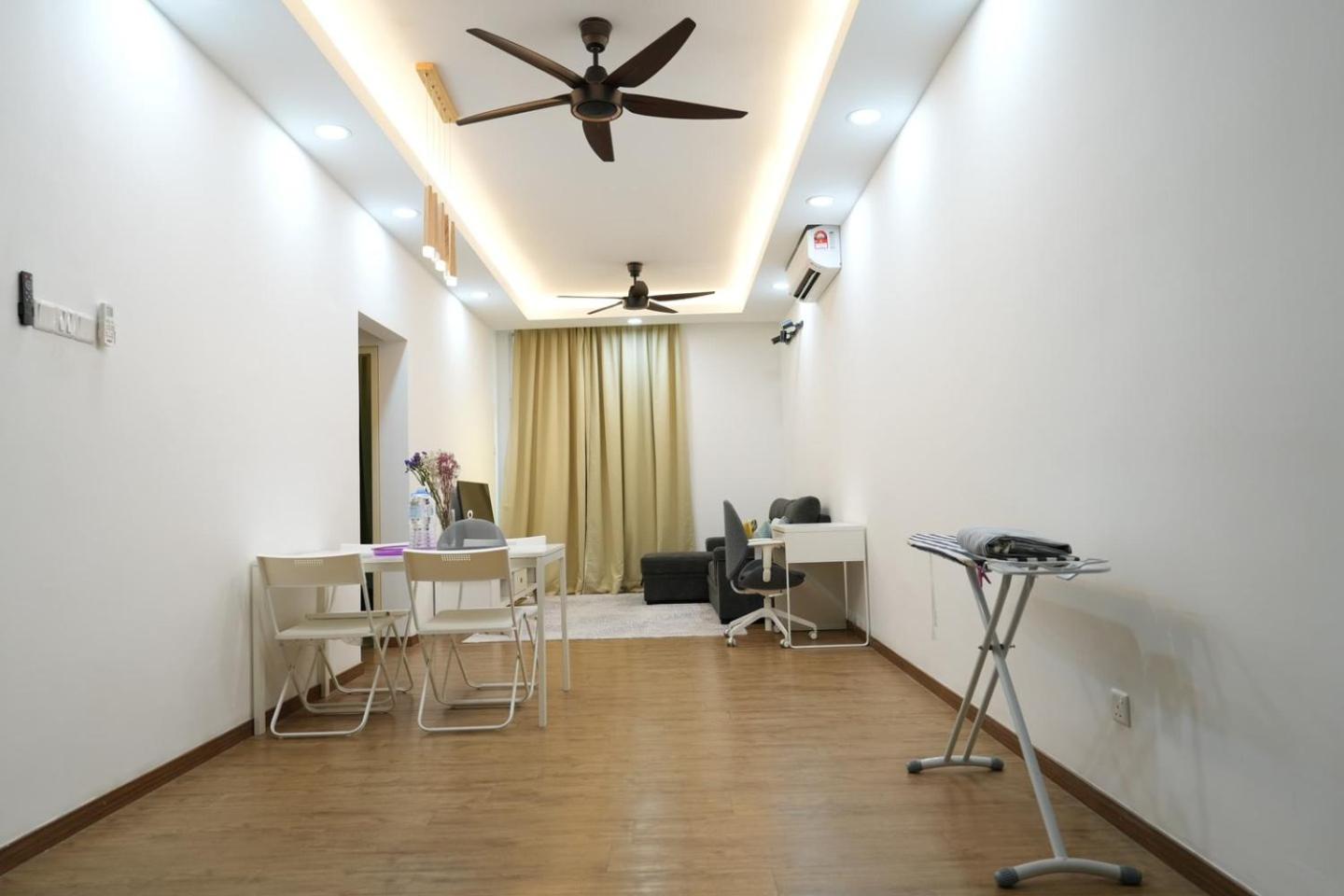 Flat in Cyberjaya 2R 2BR 5 mins driving to Tamarind Square photo 6