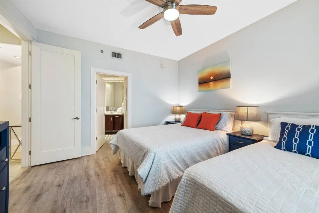 Bella Luna - 803 -High-end Luxury Condo-Bayfront-Sleeps 6-Walk to Flora-Bama view 5